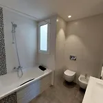 Atic Al Centre De Apartman *