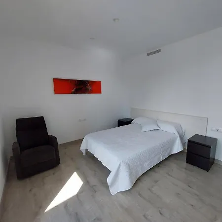 Apartament Atic Al Centre De *
