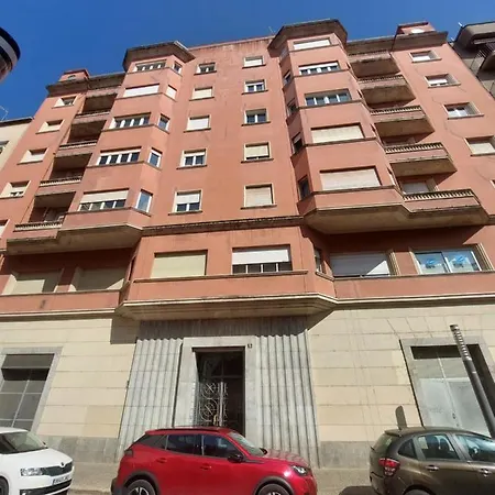 Atic Al Centre De Апартаменты *