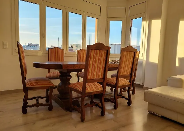 Atic Al Centre De Girona